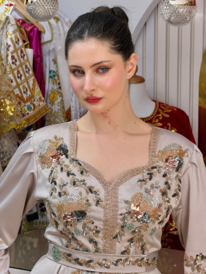 Caftan Beige